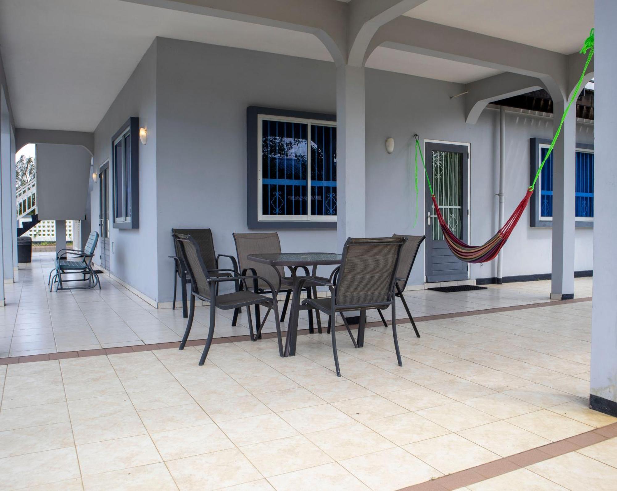 Sabajo Appartement Verhuur ปารามารีโบ ภายนอก รูปภาพ